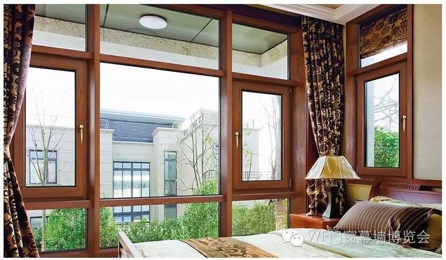 鋁包木窗比其他材料的門窗貴的原因是什麼？